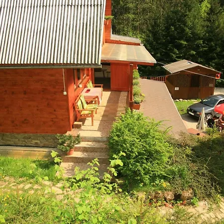 山林小屋 Pod Brdom 鲁容贝罗克