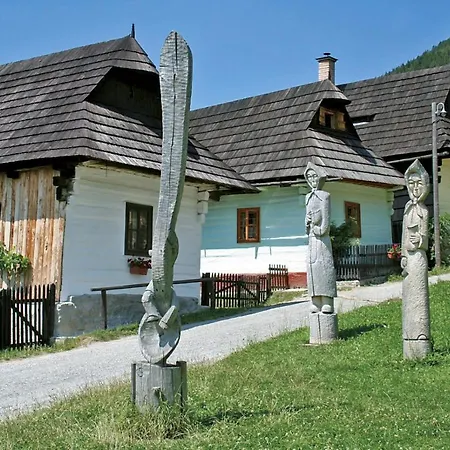 Pod Brdom Orman Evi