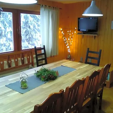 Pod Brdom Lodge *